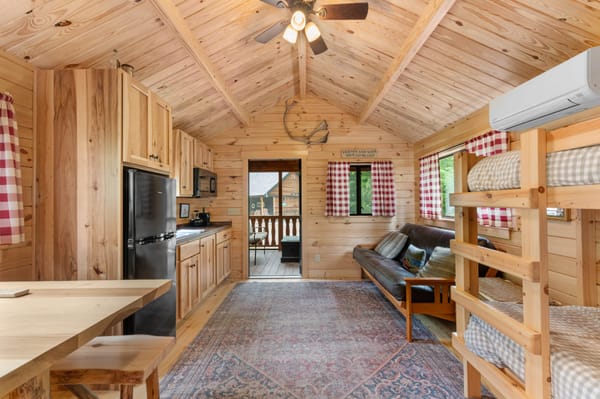 Carter Notch Family Cabin at Alpine Garden