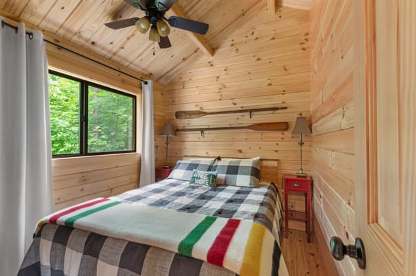 Carter Notch Family Cabin at Alpine Garden