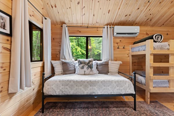 Pinkham Notch Family Cabin at Alpine Garden
