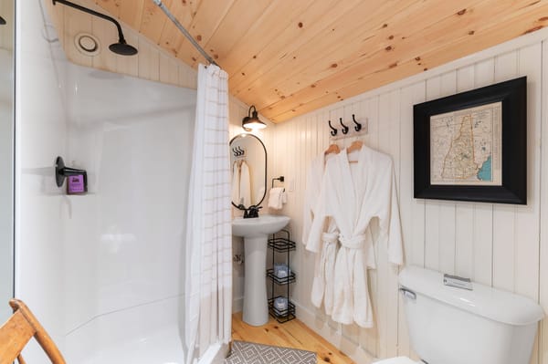 Snowshoe Cabin at Alpine Garden